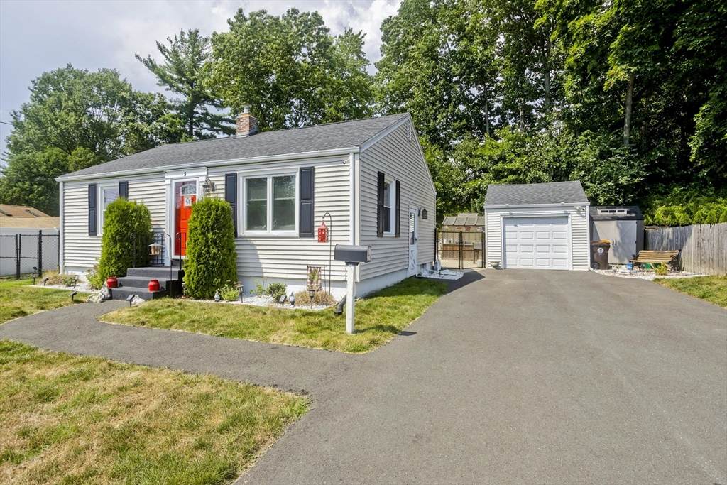9 Alfred Cir - Photo 1