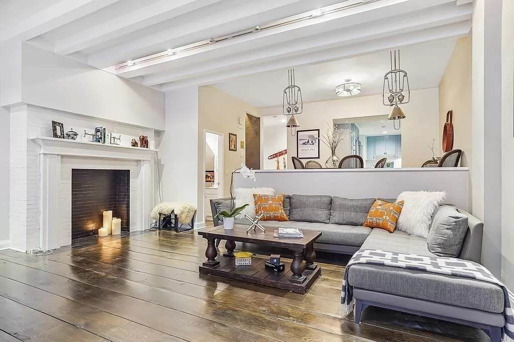 48 Beacon St - Photo 1