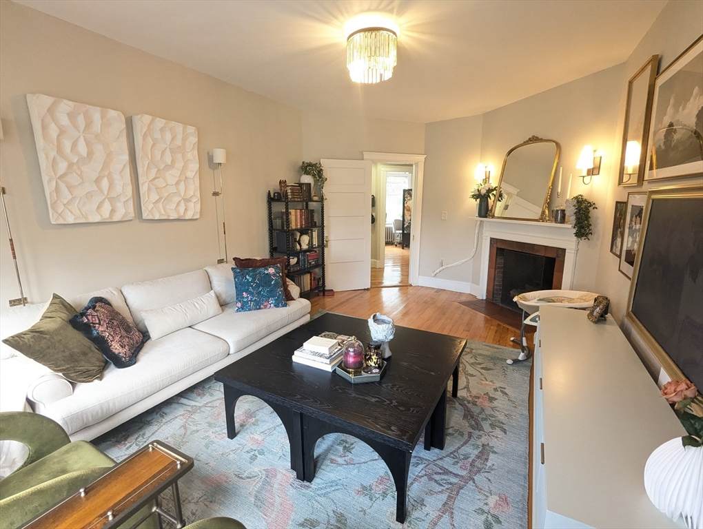 10 Dana Street - Photo 1