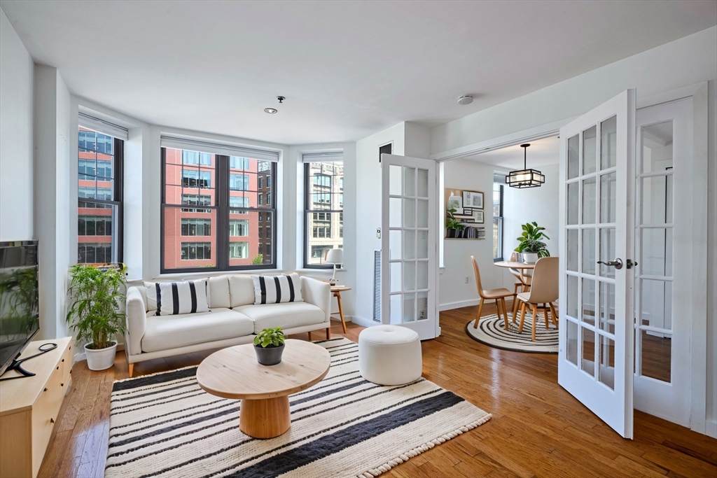 534 Commonwealth Ave., - Photo 1