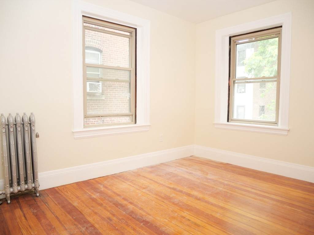 10 Beals - Photo 1