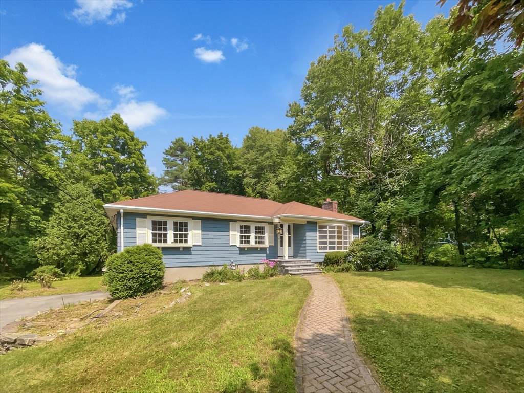 10 Sweetwater Ave - Photo 1