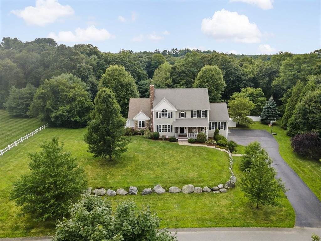 2 Round Farm Rd - Photo 1