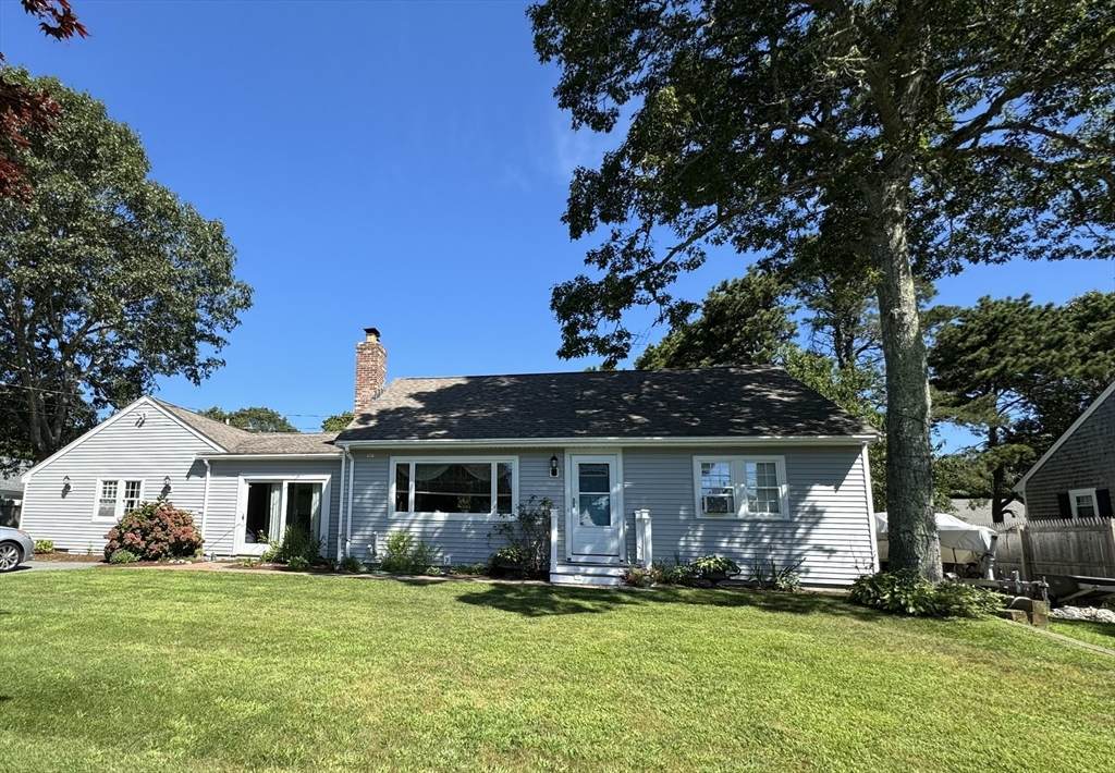 112 Captain Lothrop Rd - Photo 1