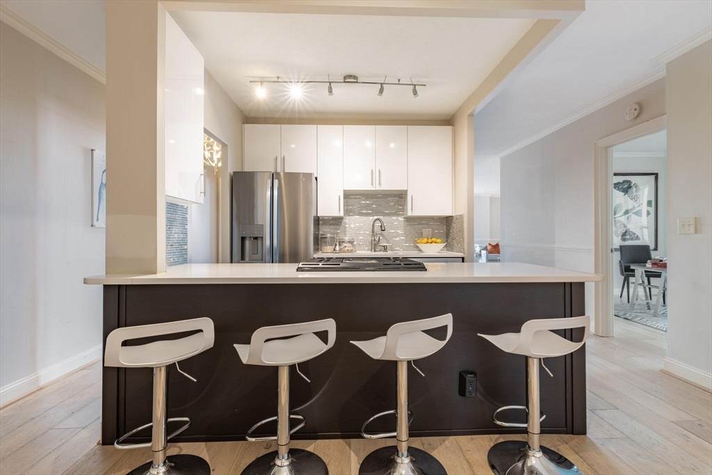 65 E India Row - Photo 1