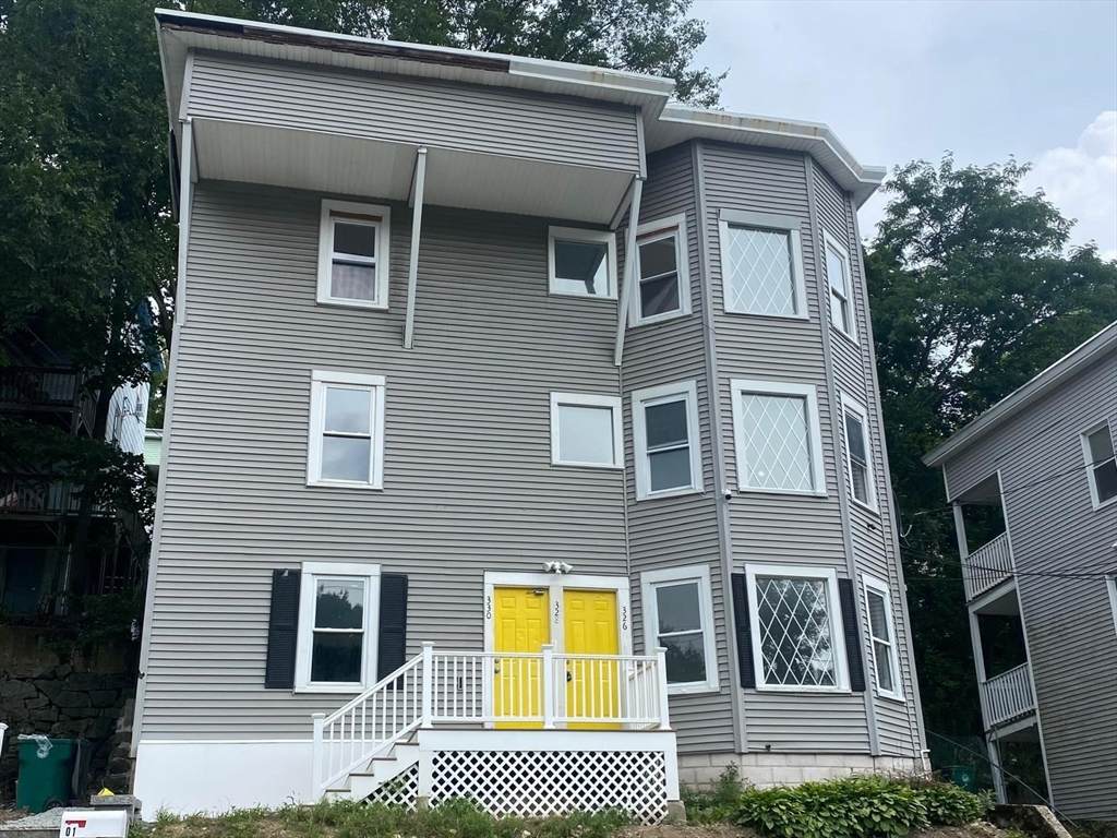 330 Elm - Photo 1