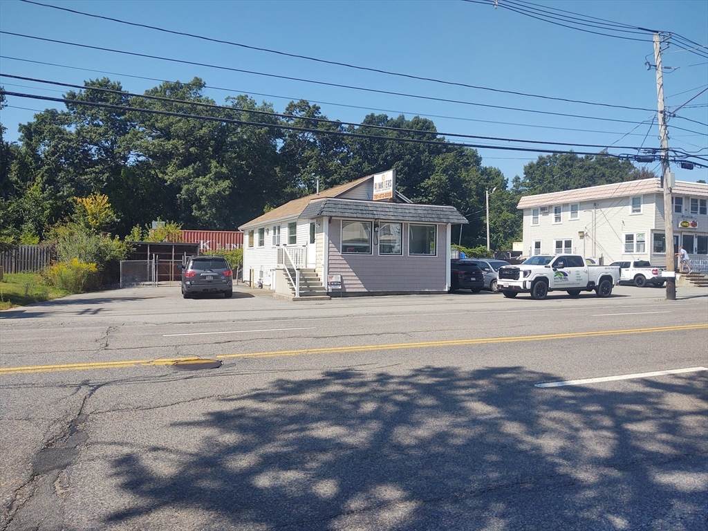170 Main - Photo 1