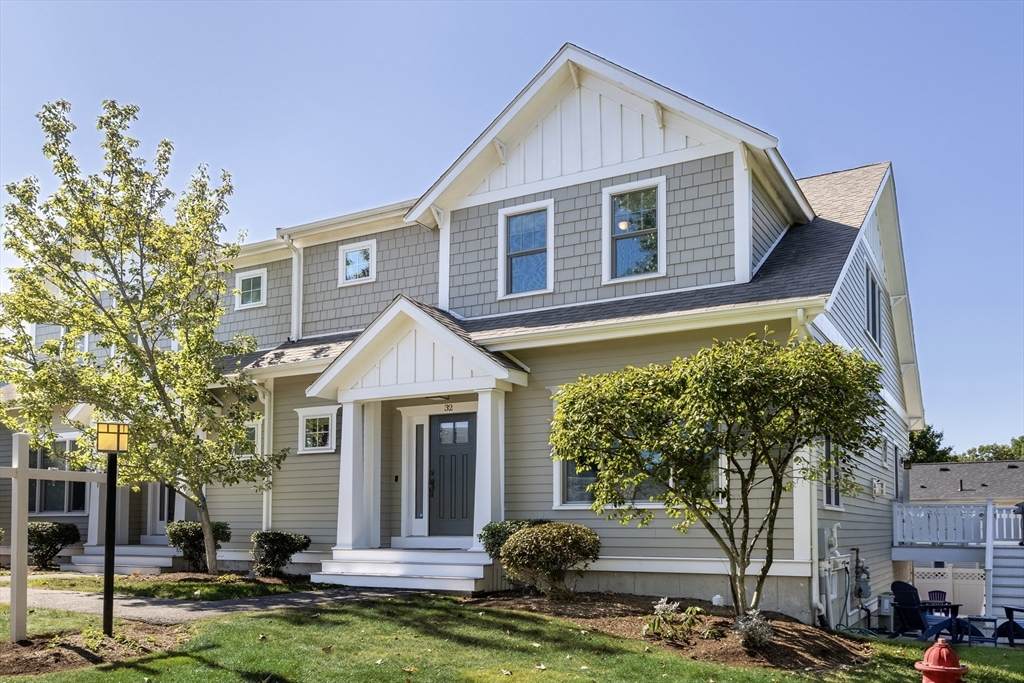 32 Putnam St - Photo 1