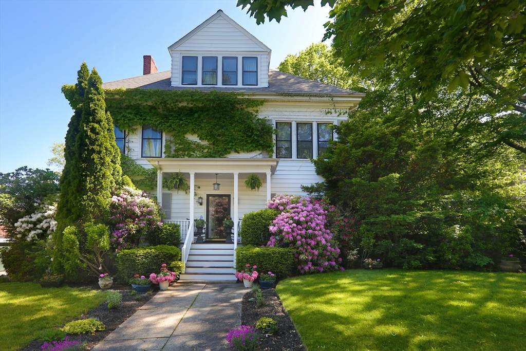 247 Fisher Ave - Photo 1