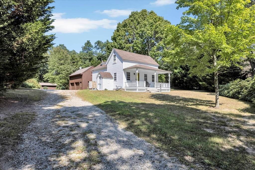 408 Old Main Road - Photo 1