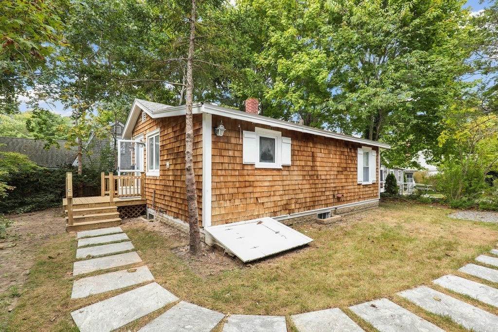 55 Sunset Lane - Photo 1