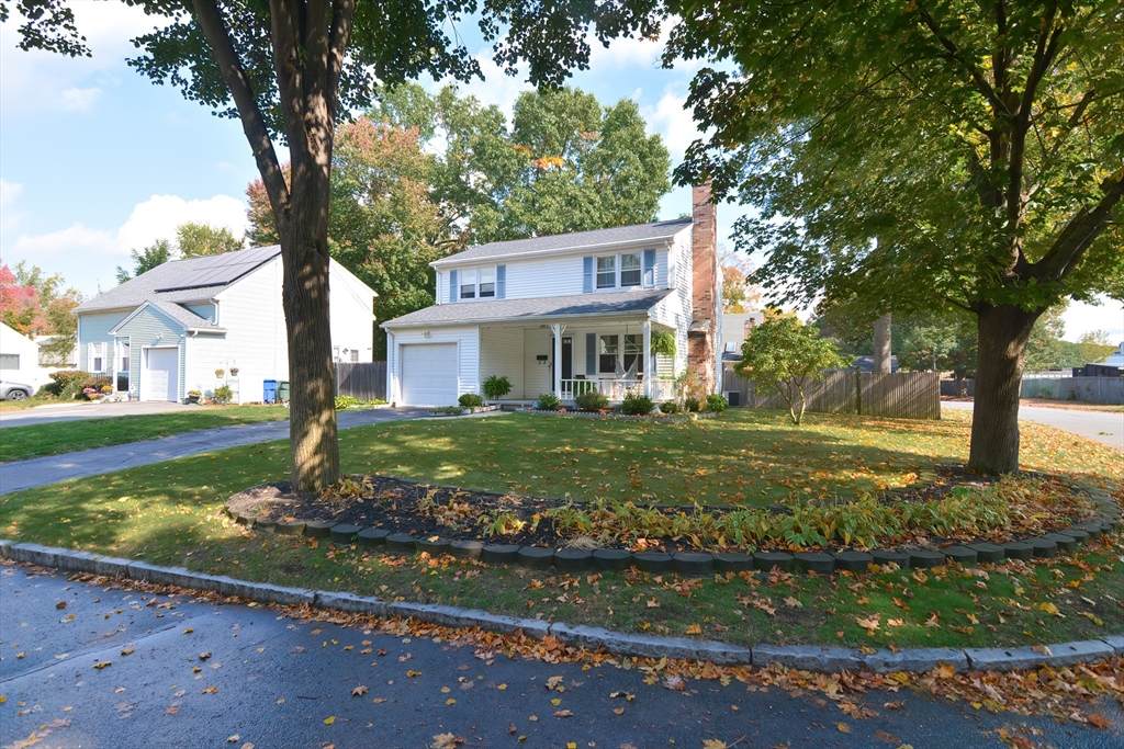 81 Thorndyke St - Photo 1