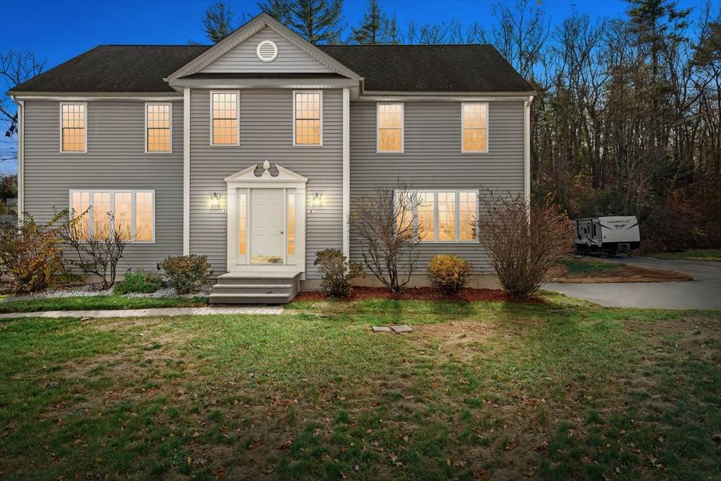 459 Ne Main St - Photo 1