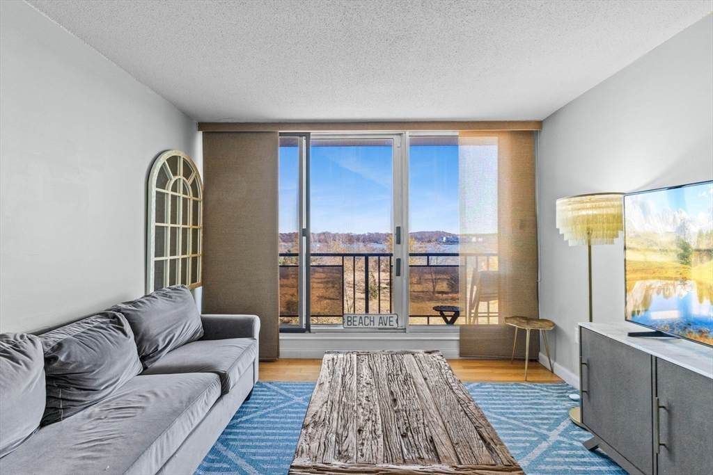 73 Broad Reach - Photo 1