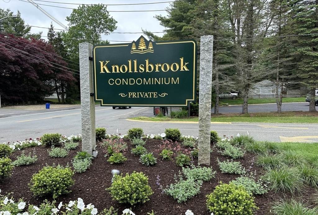 105 Erin Rd - Photo 1