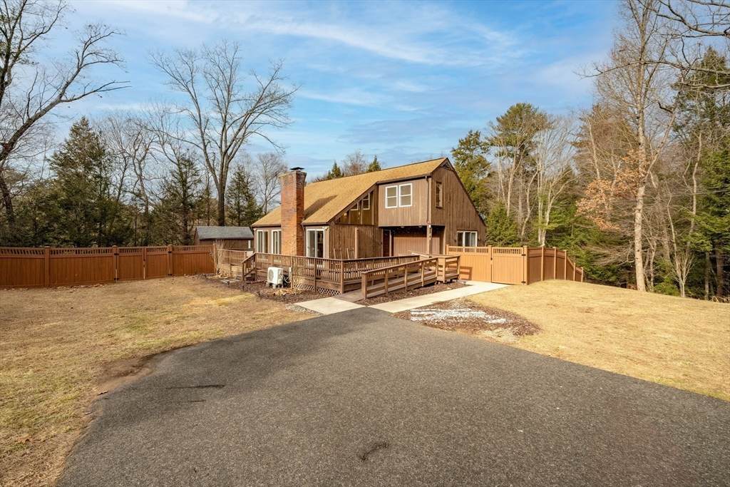 44 Stuart Place - Photo 1