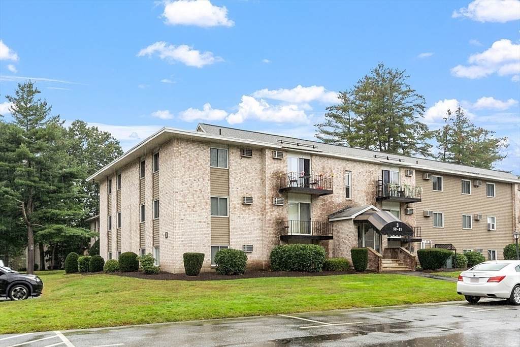 440 North Avenue - Photo 1