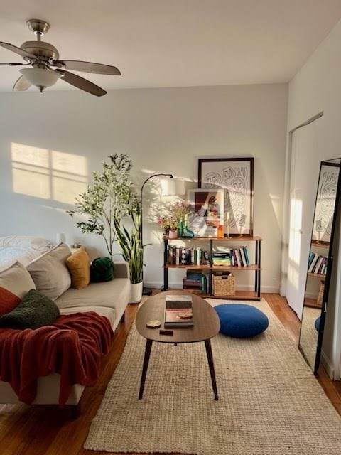 393 Broadway - Photo 1