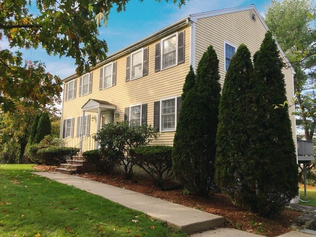 322 Lowell Street - Photo 1