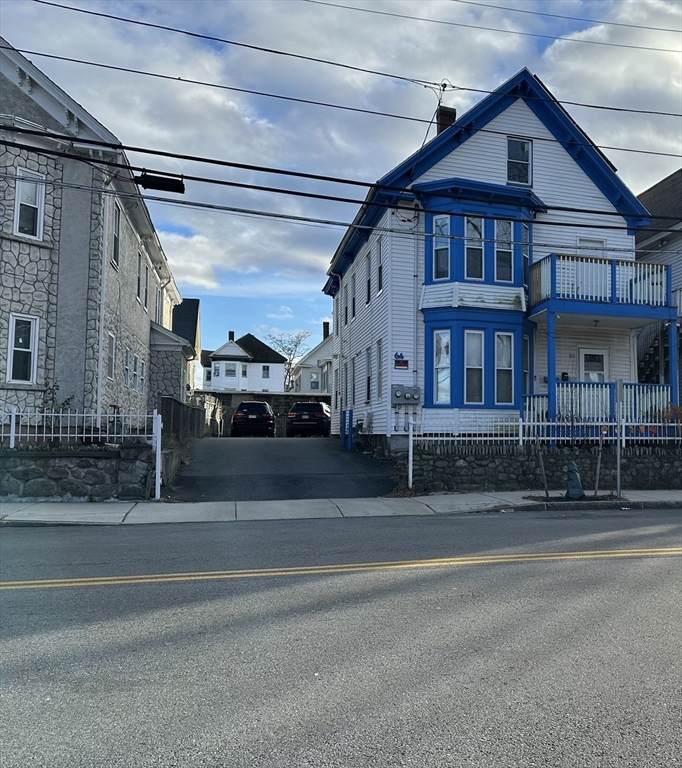 64 Shattuck - Photo 1