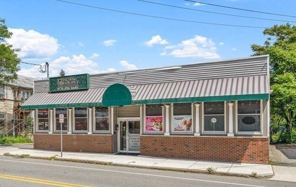 48-49A Lowell St - Photo 1