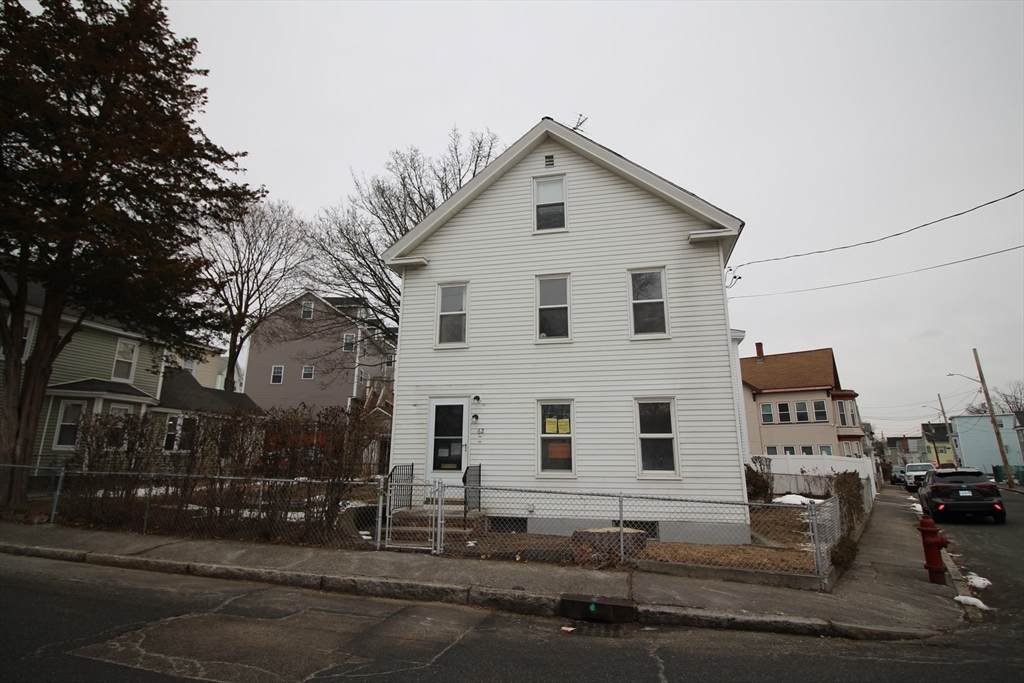 62 Chambers Street - Photo 1