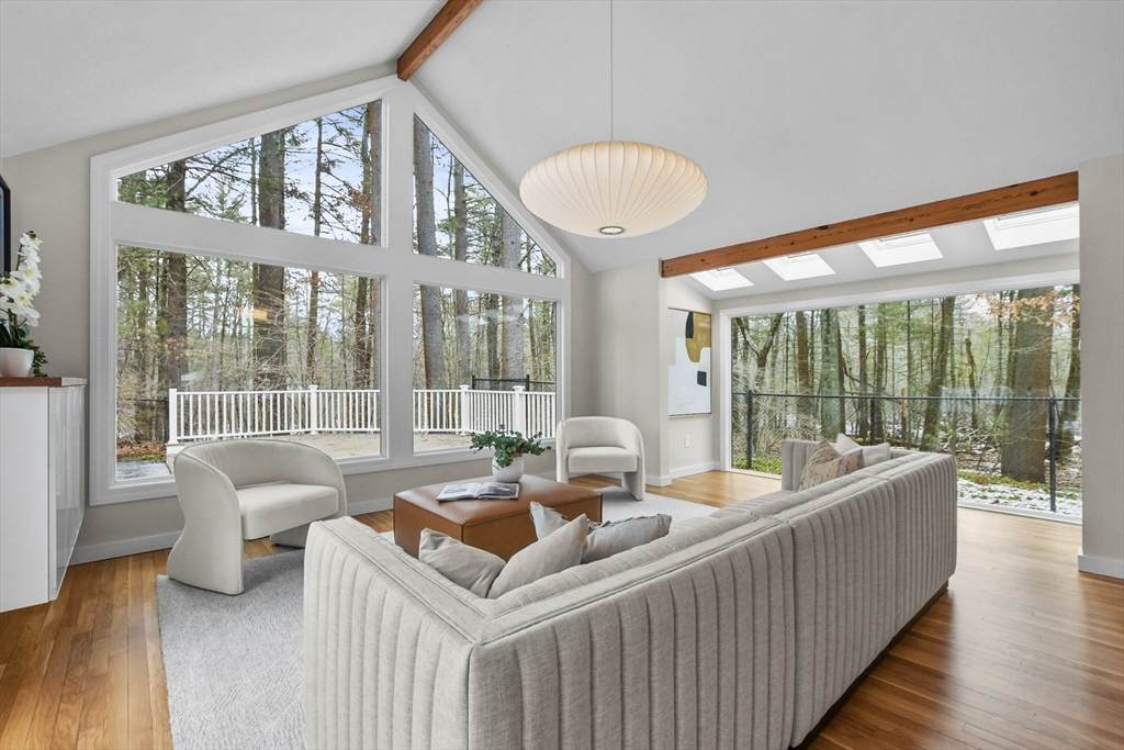 72 Brook Street - Photo 1