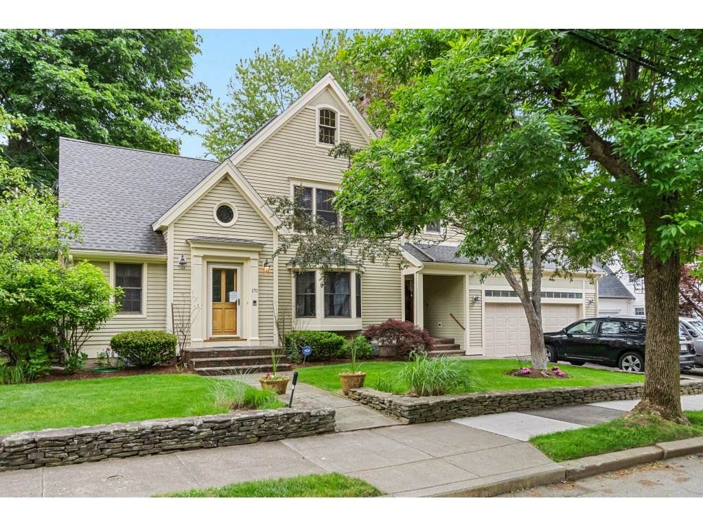 170 Morton St - Photo 1