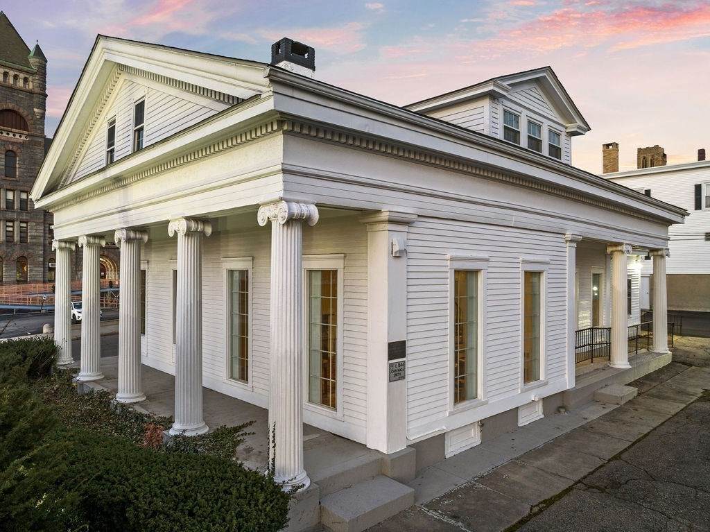 399 North Main - Photo 1