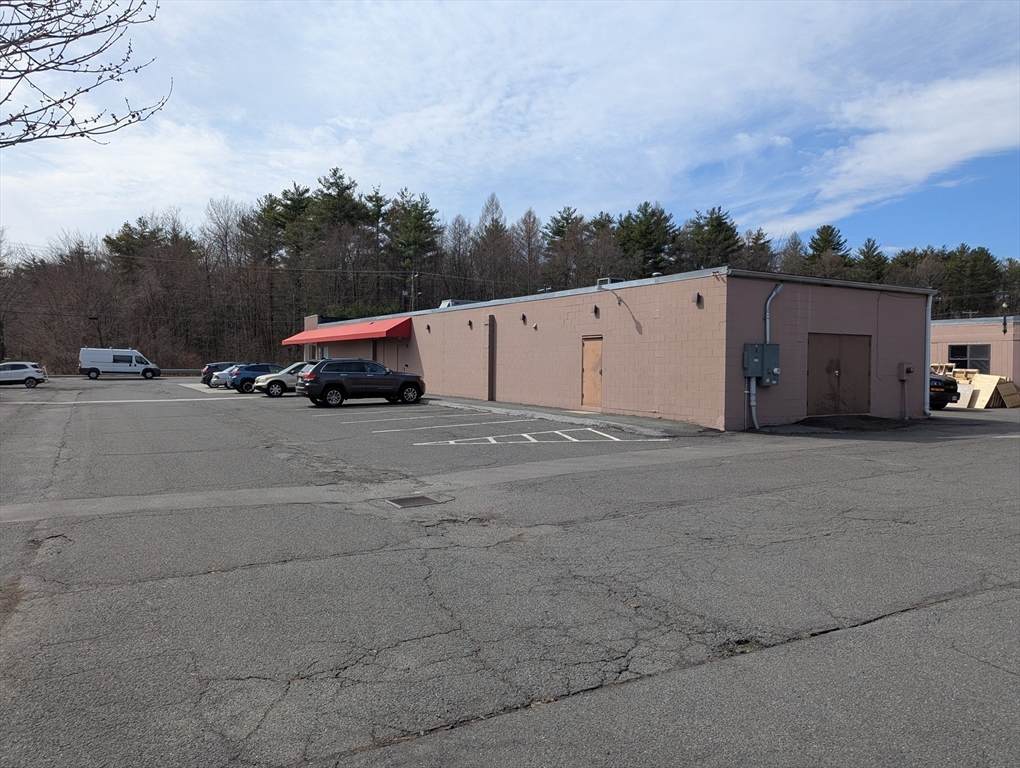 328 College Street - Photo 1
