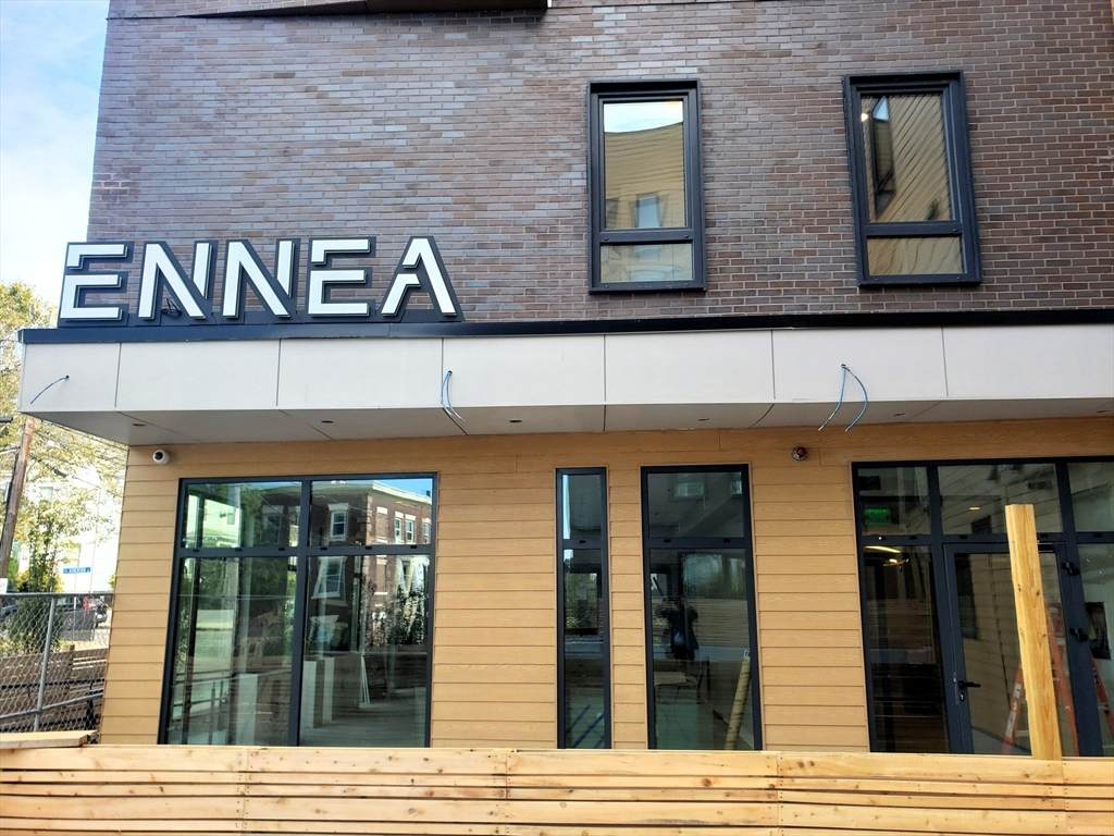 9 Central St - Photo 1