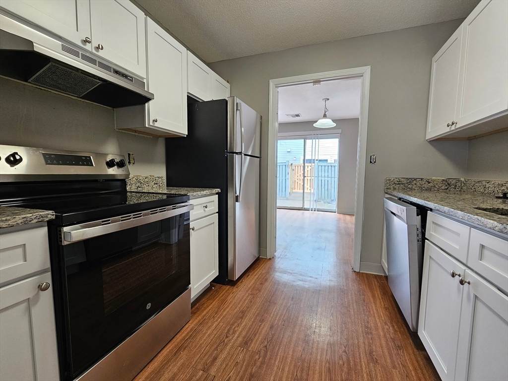 64 Westwind Road - Photo 1