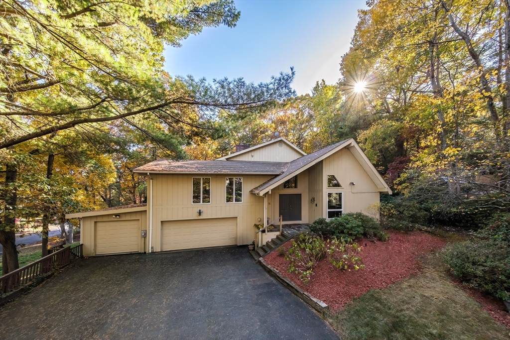 16 Bluejay Rd - Photo 1