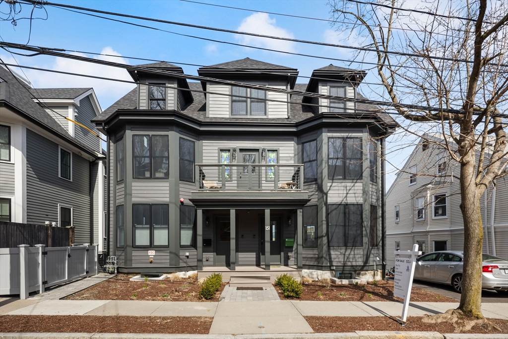151 Mason Ter - Photo 1