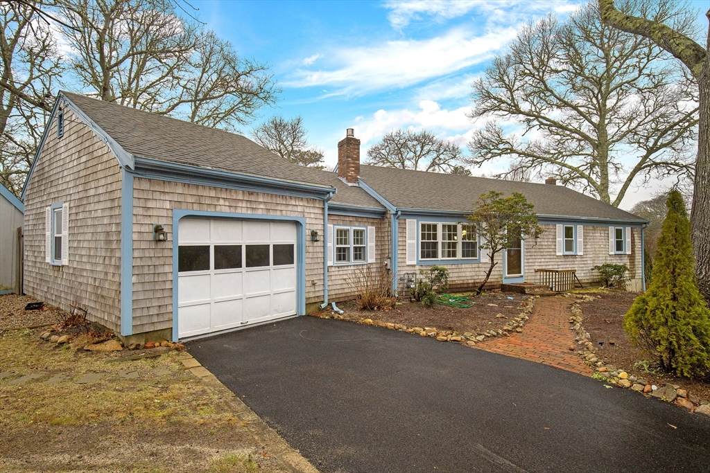 9 Park Ln - Photo 1