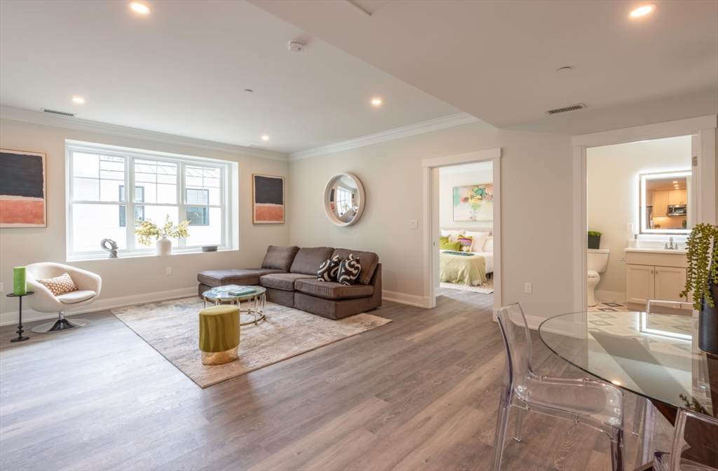 61 County St - Photo 1