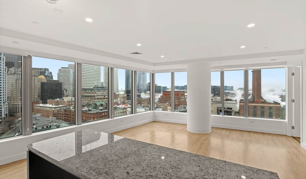 99 Kneeland St - Photo 1