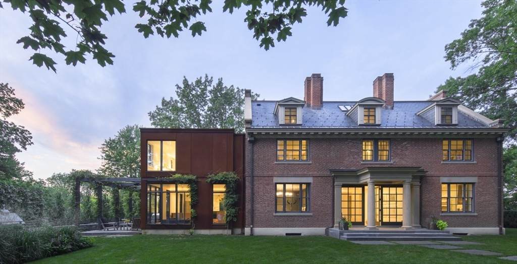 55 Fayerweather Street - Photo 1