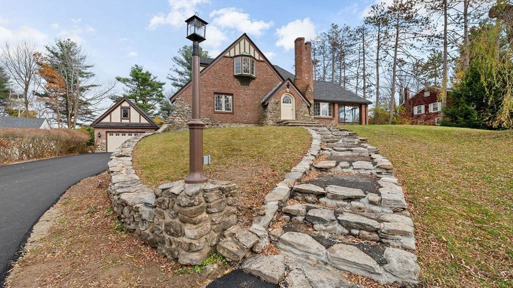 24 Jackson Park - Photo 1