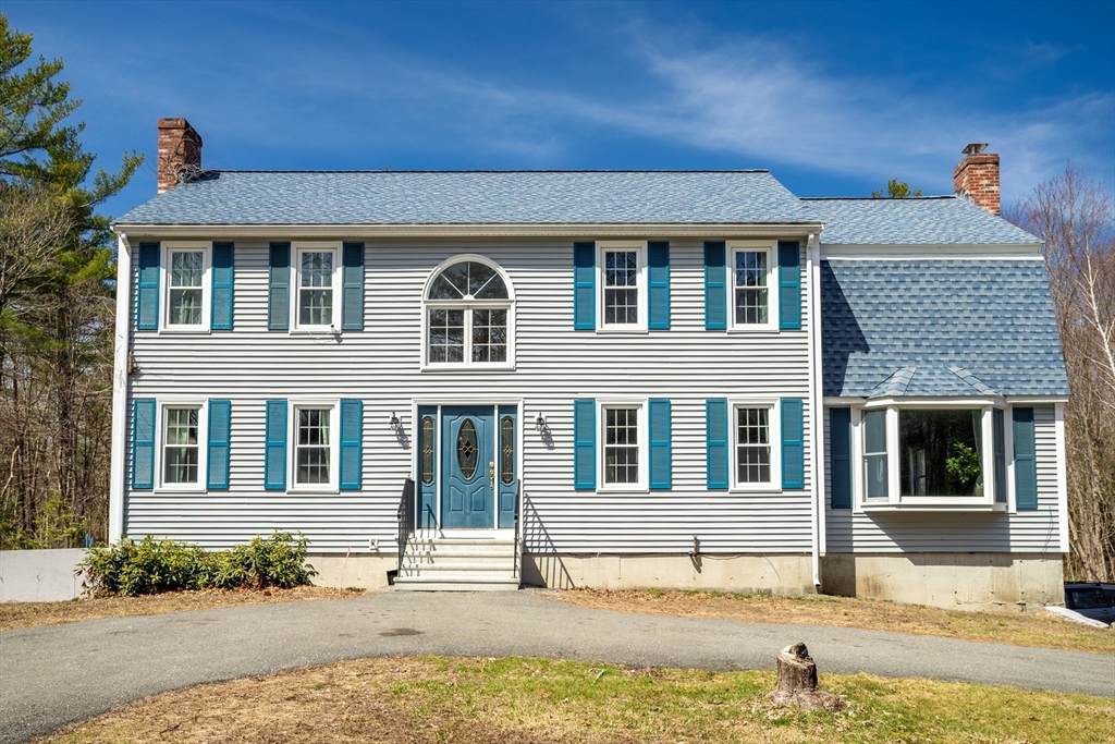 1175 Elm St - Photo 1