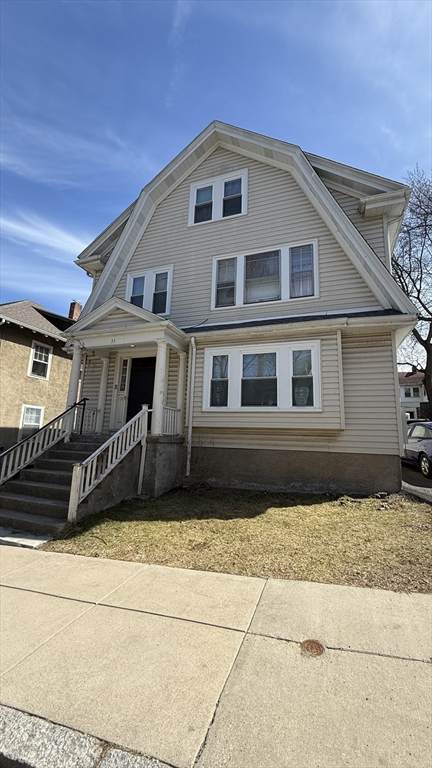 33 Gerald Rd - Photo 1