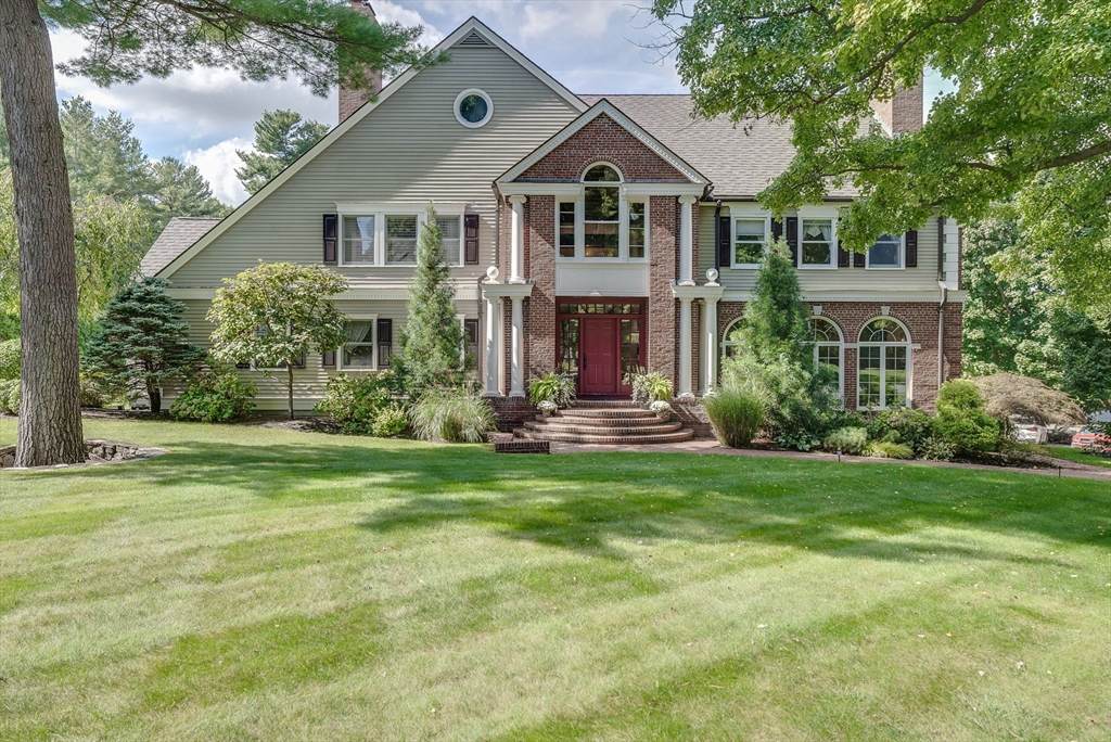 28 Durham Dr - Photo 1