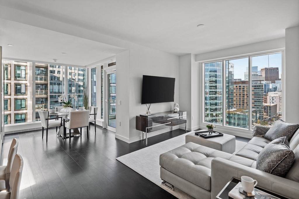 150 Seaport Blvd - Photo 1
