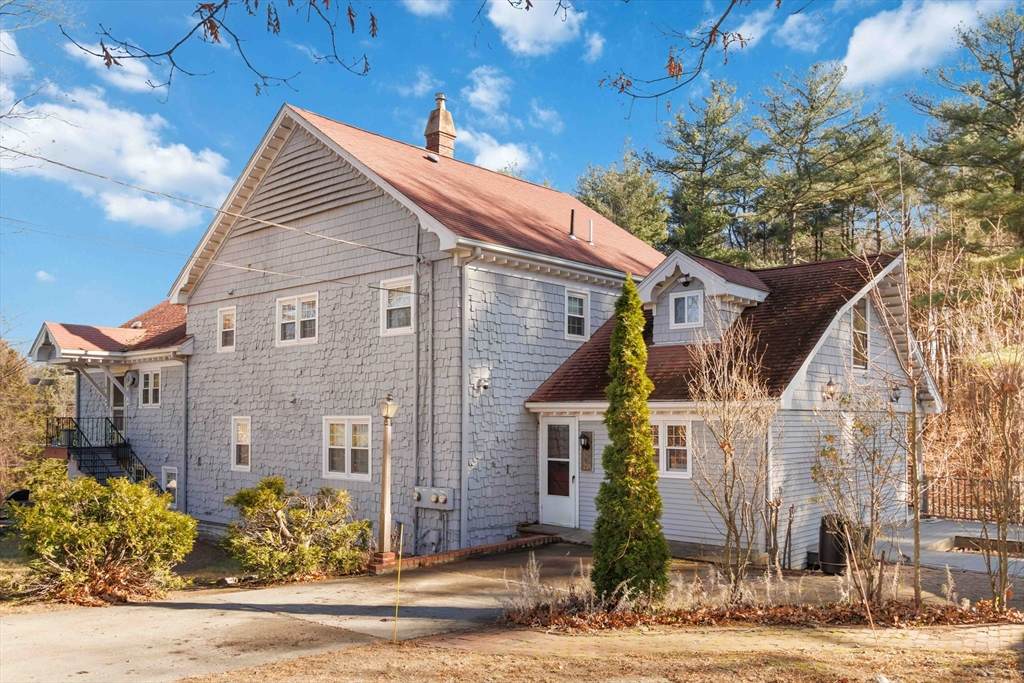 21A Stowe Road - Photo 1