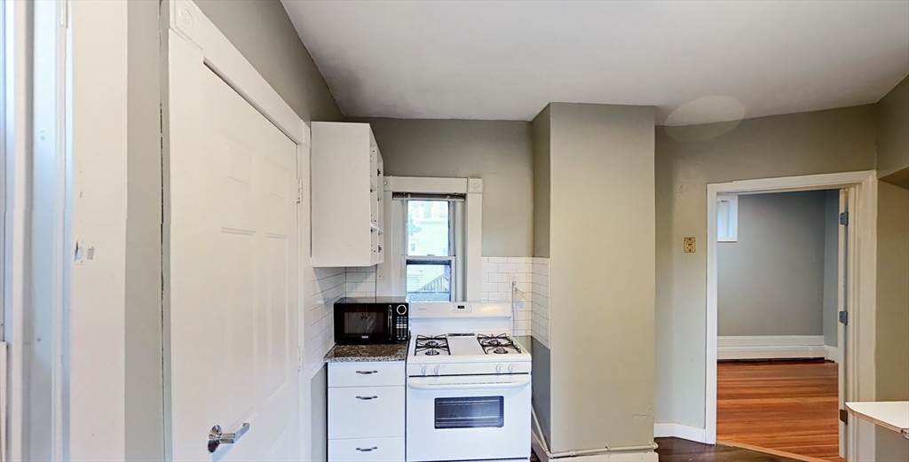 4A Weld Ave - Photo 1