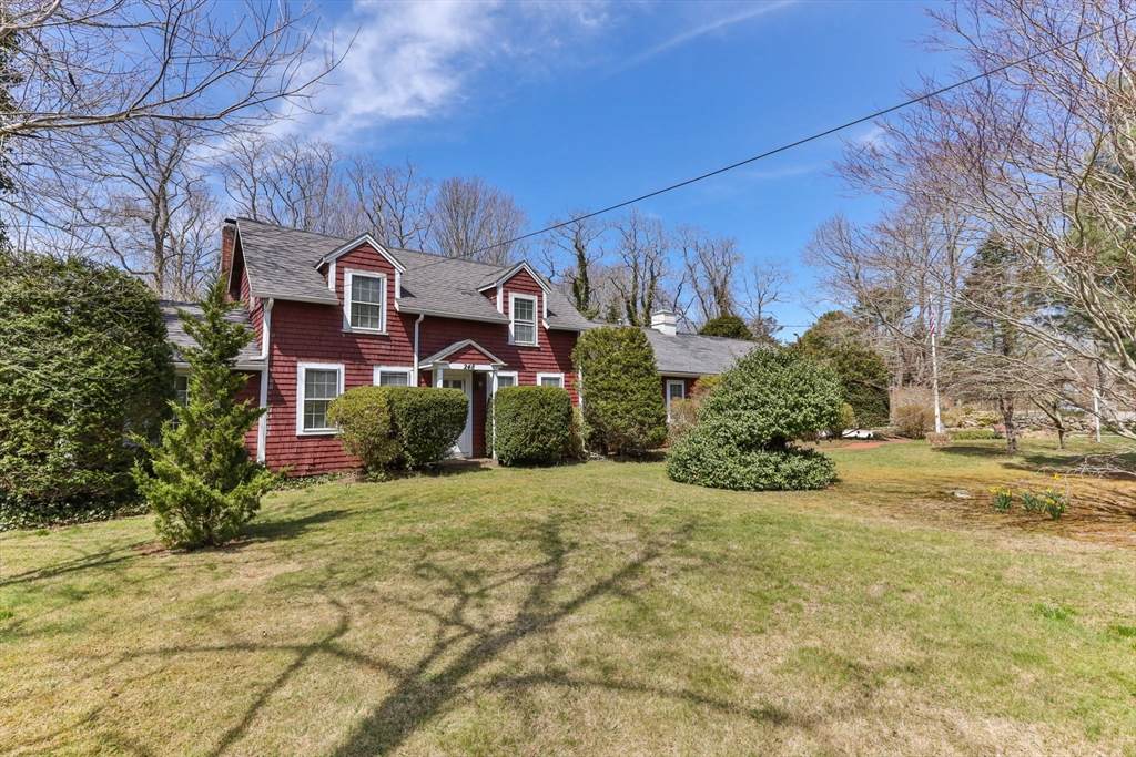 248 N Falmouth Hwy - Photo 1