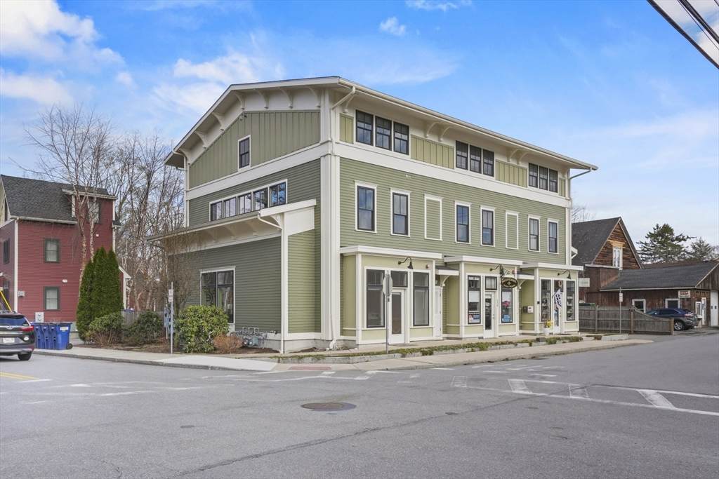 25 Spruce Street - Photo 1