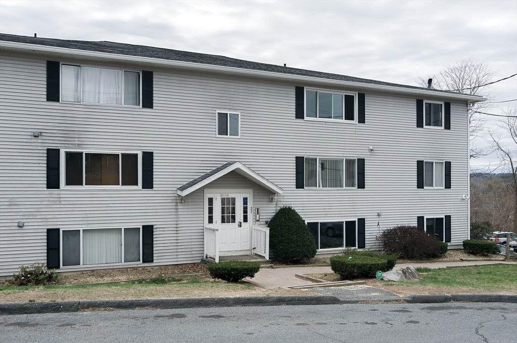 https://bt-photos.global.ssl.fastly.net/mlspin/orig_boomver_1_73363641_2.jpg