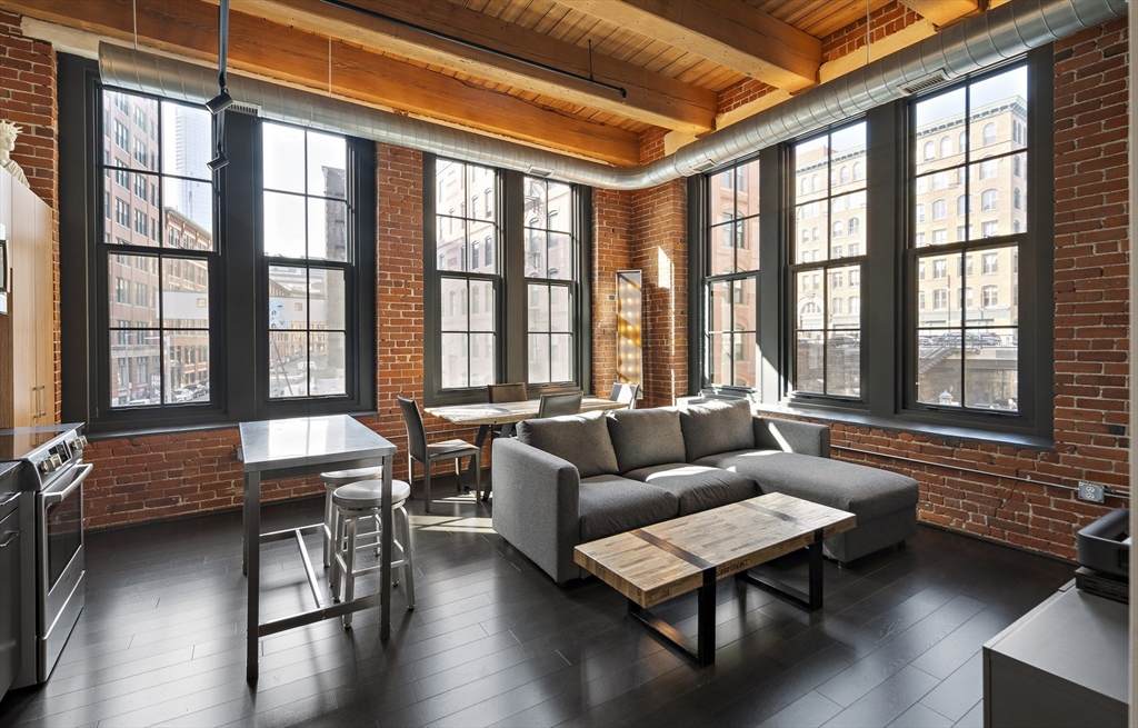 319 A St. - Photo 1
