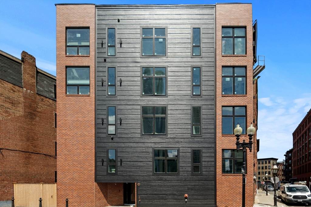 43 Stillman Street - Photo 1
